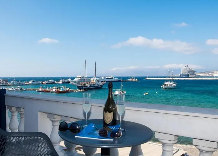 Tatil Evi Mykonos Old Harbor Front With Balcony